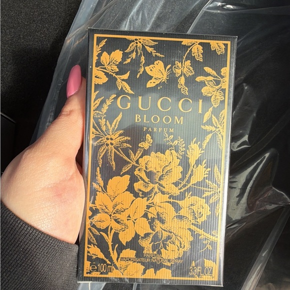Gucci Other - Gucci Bloom Parfum Black and Gold Floral Box